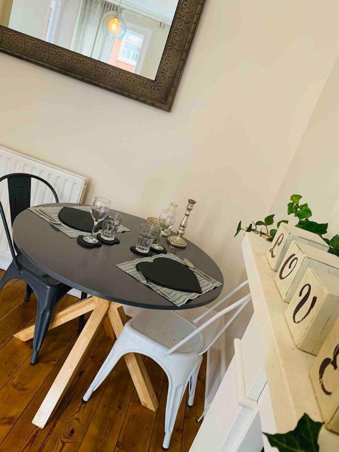 Luxury Fulham Flat With 5* Touches Nr River Thames 伦敦 外观 照片
