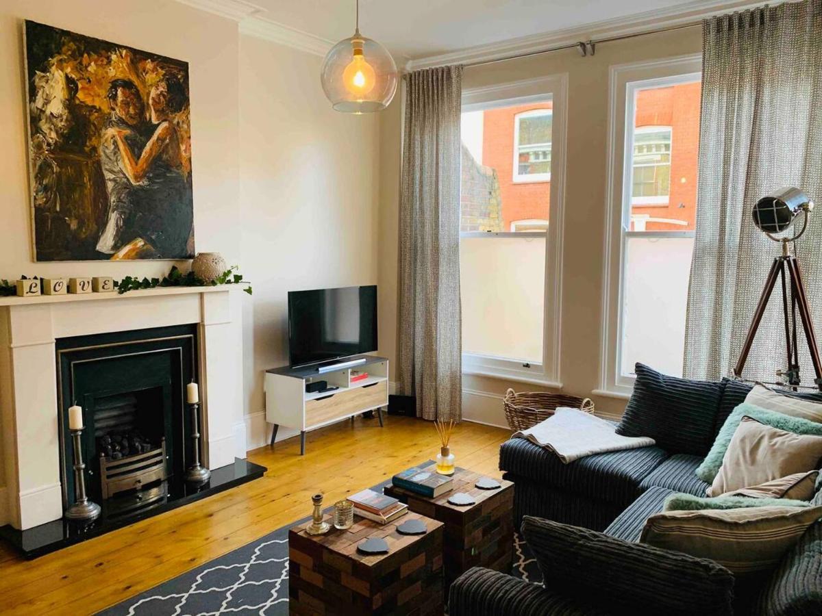 Luxury Fulham Flat With 5* Touches Nr River Thames 伦敦 外观 照片