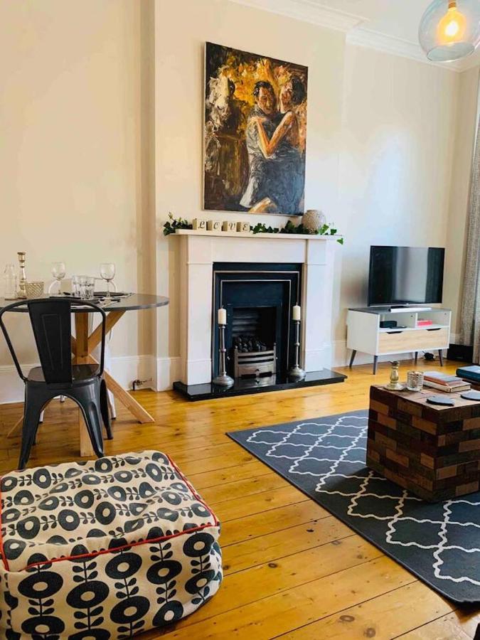 Luxury Fulham Flat With 5* Touches Nr River Thames 伦敦 外观 照片